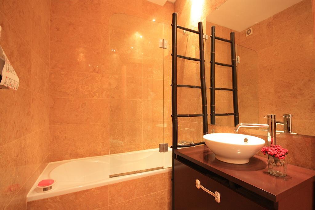 Myplace - Lisbon - Camoes Apartment Luaran gambar